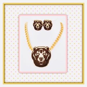 🛍New Smokey The Bear 🐻 Necklace Set🛍